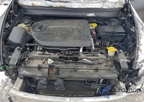 2016 Jeep Cherokee Limited z USA, uszkodzony, nr VIN 1C4PJMDSXGW231509